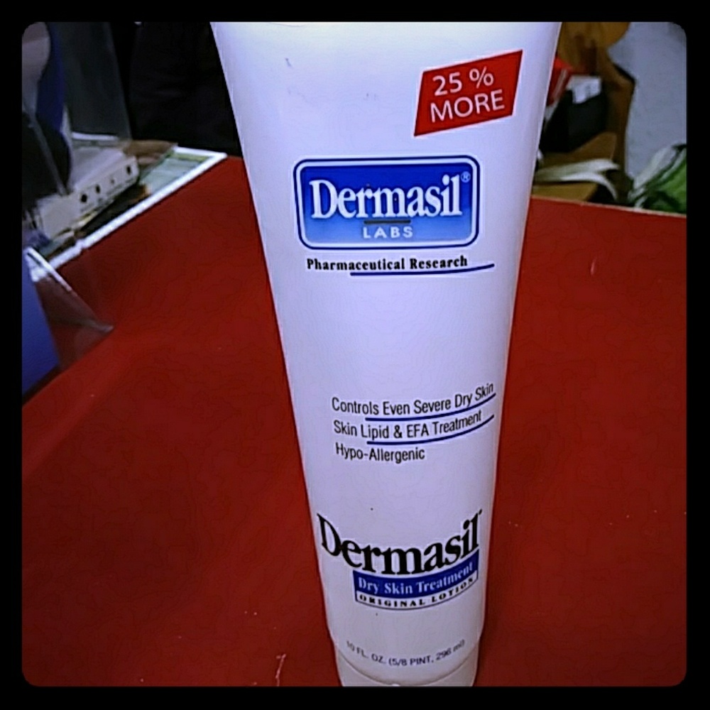 Brand New Excellent Condition Dermasil Lotion